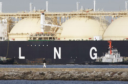 LNG船運賃、1年前の6割高/プロジェクト稼働や値差で輸送需要増加